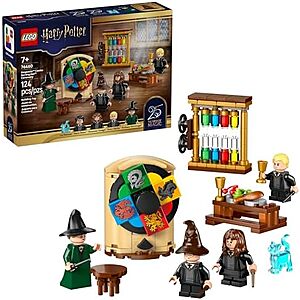 124-Pc LEGO Harry Potter Hogwarts Castle: Sorting Hat Ceremony $11.90